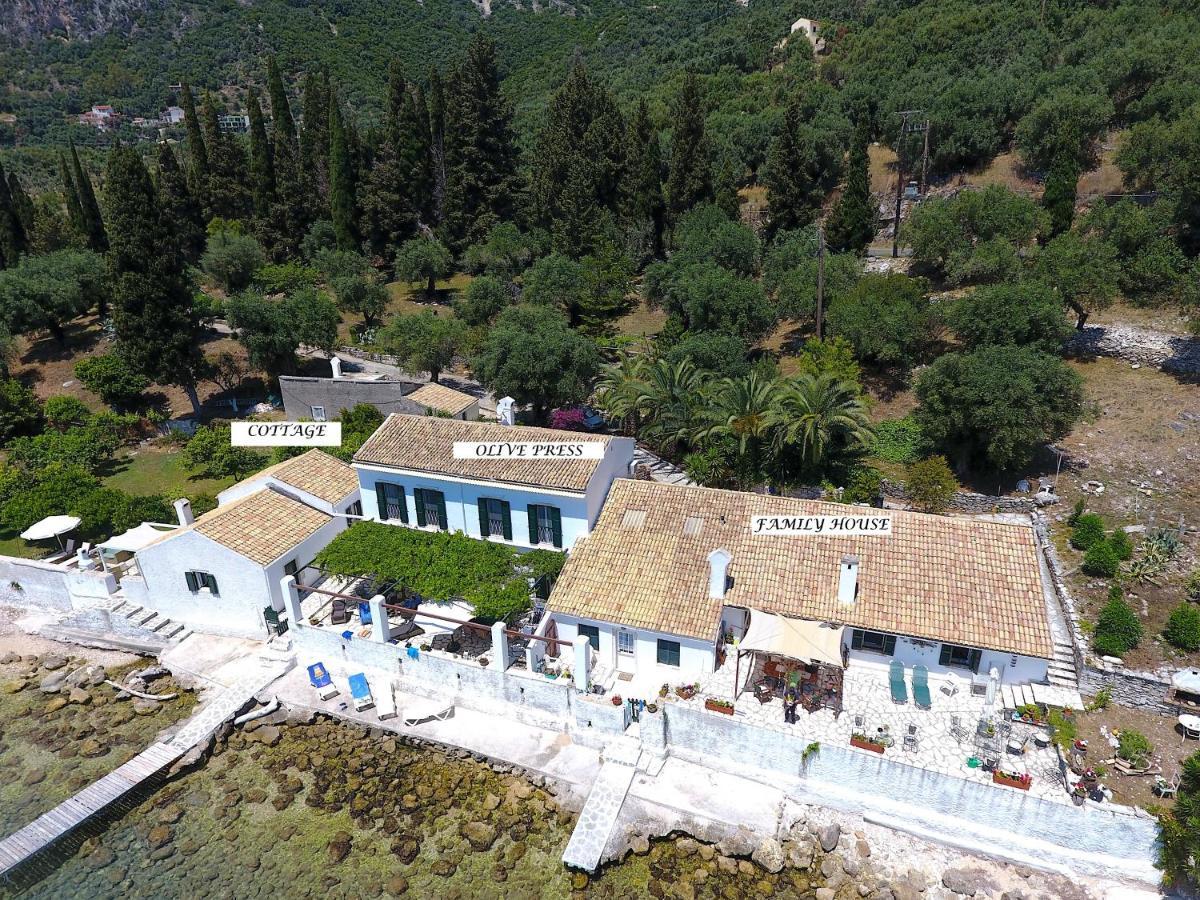ניסקי Nissaki Olive Press Villas מראה חיצוני תמונה
