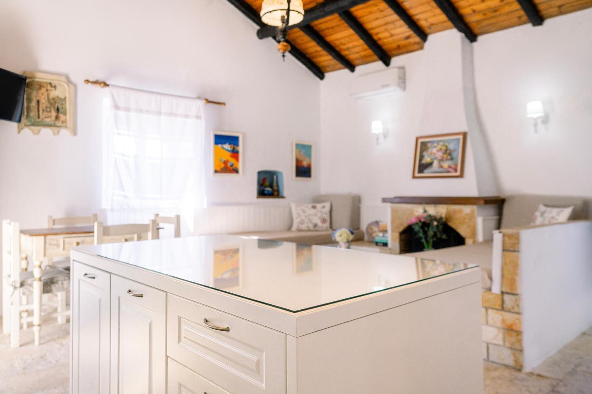 ניסקי Nissaki Olive Press Villas מראה חיצוני תמונה